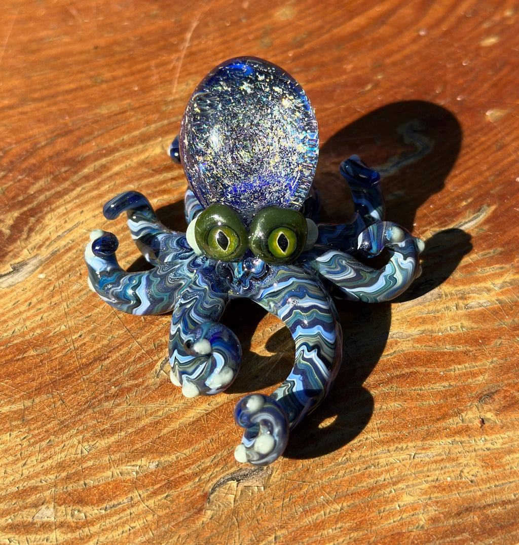 Handmade Dichroic Glass Octopus Sculpture – Galaxy Art Figurine