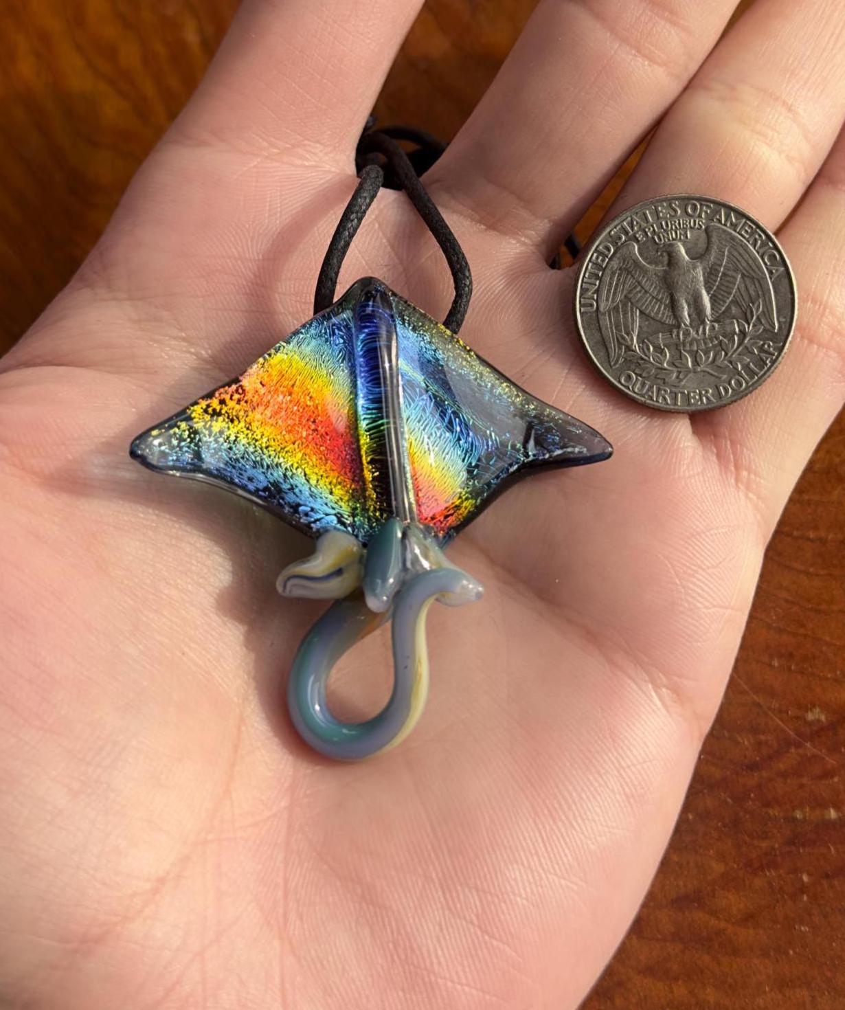 Stingray Necklace - Handmade Blown Glass Pendant - Ocean-Inspired Jewelry - Unique Sea Creature Necklace - Artisan Glass Art