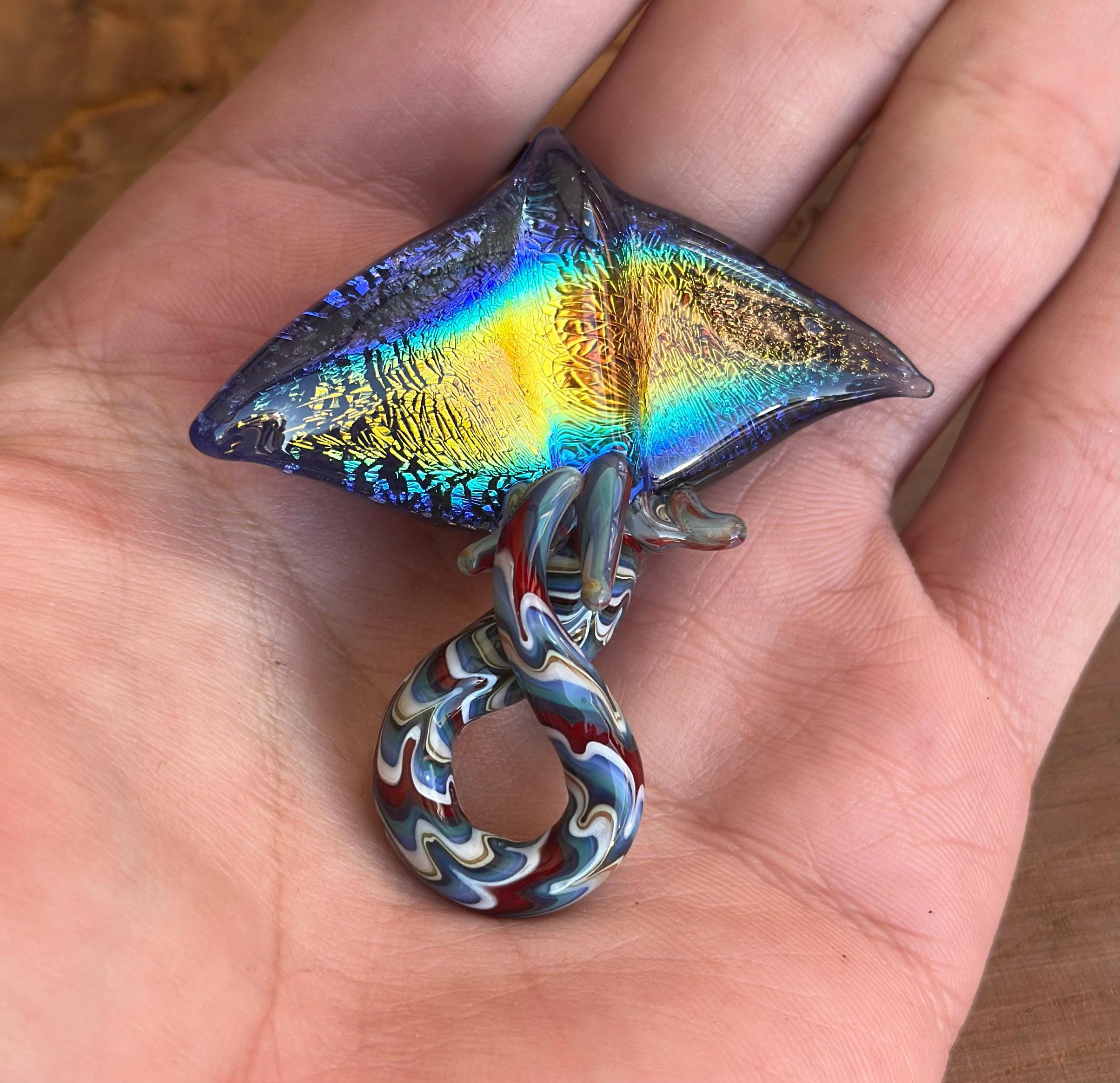 Stingray Necklace - Handmade Blown Glass Pendant - Ocean-Inspired Jewelry - Unique Sea Creature Necklace - Artisan Glass Art