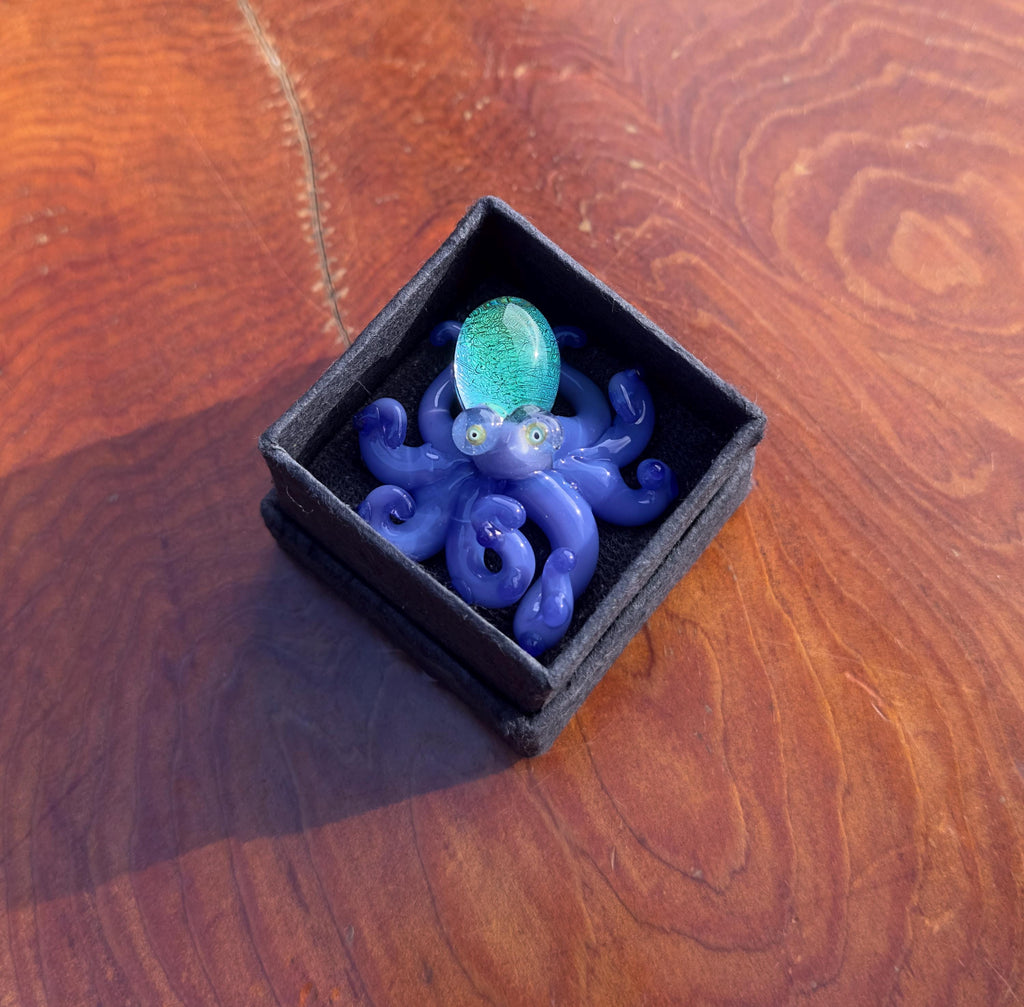Octopus Necklace - Handmade Blown Glass Octopus Pendant - Unique Sea Creature Jewelry - Ocean-Inspired Necklace - Artisan Glass Art
