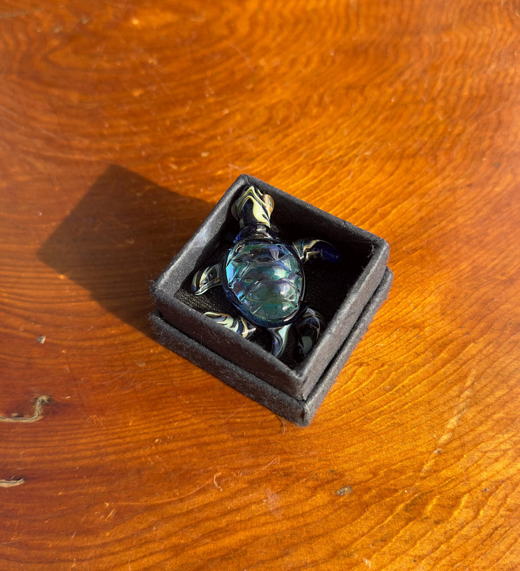 Sea Turtle Necklace - Handmade Blown Glass Pendant - Ocean-Inspired Jewelry - Unique Sea Creature Necklace - Dichroic Glass Art - Torchwork