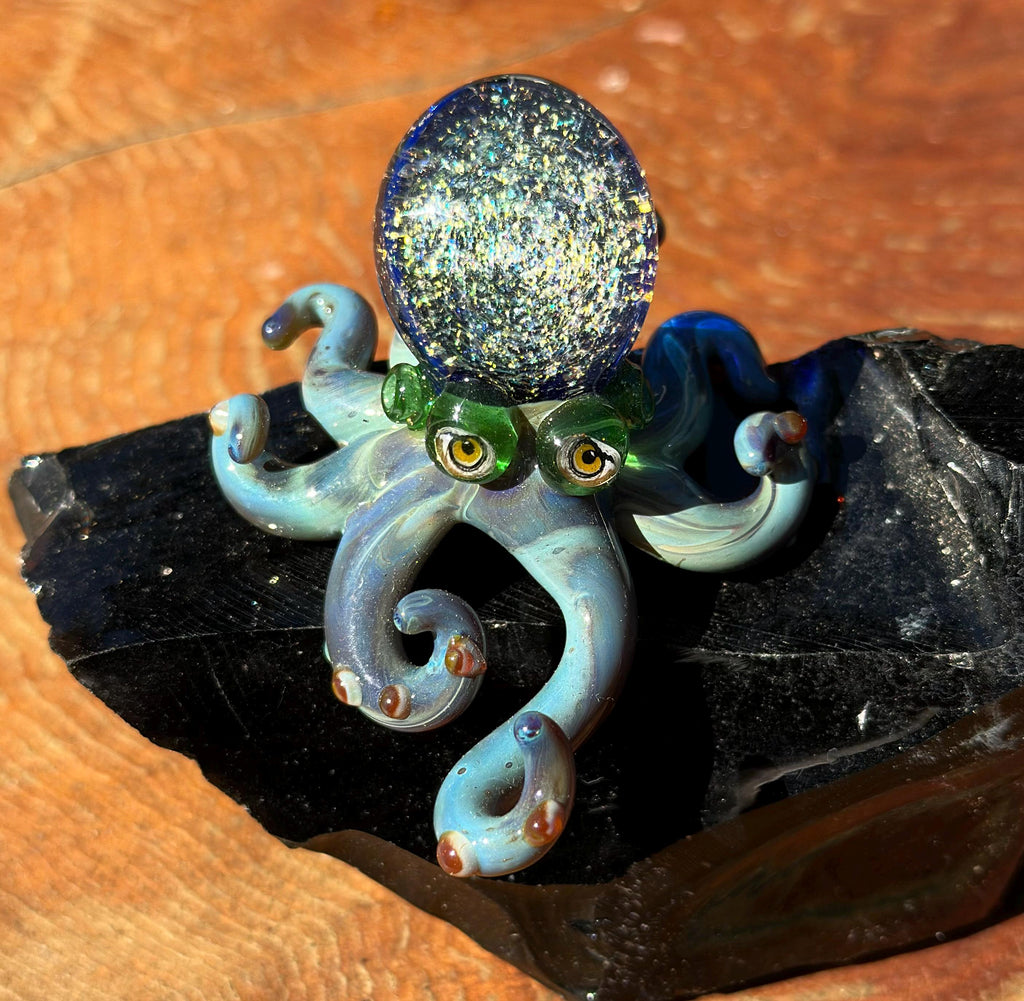 Handmade Dichroic Glass Octopus Sculpture – Galaxy Ocean Decor