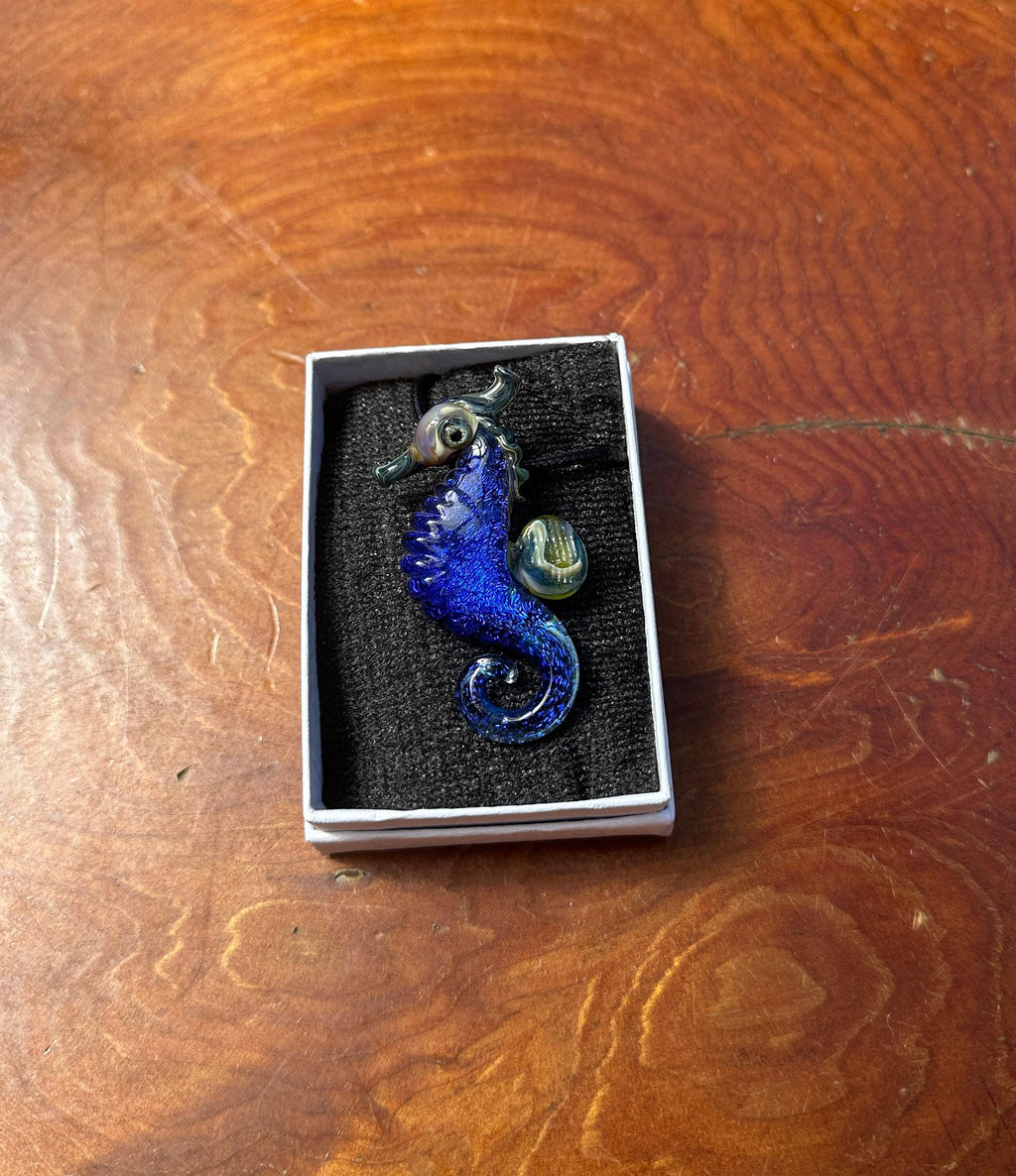 Seahorse Necklace Pendant - Ocean-Inspired Blown Glass Jewelry - Handmade Sea Creature Pendant - Dichroic Glass Pendant - Glass Seahorse