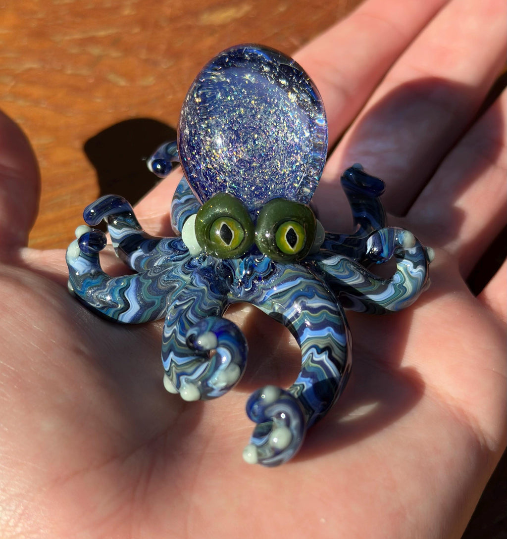 Handmade Dichroic Glass Octopus Sculpture – Galaxy Art Figurine