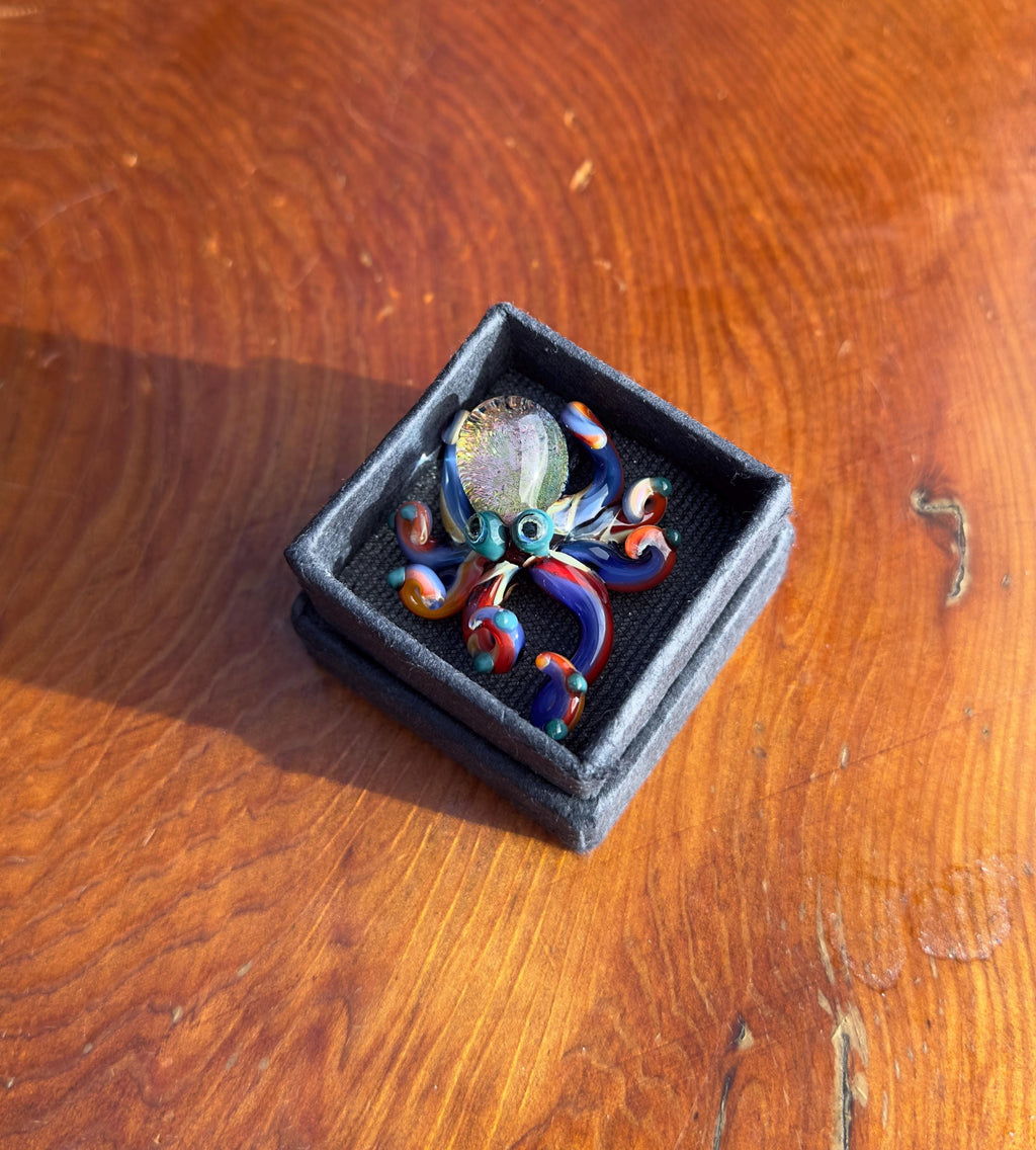 Octopus Necklace - Handmade Blown Glass Octopus Pendant - Unique Sea Creature Jewelry - Ocean-Inspired Necklace - Artisan Glass Art